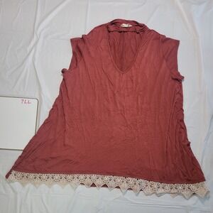 Womens Band Crush blouse.‎  Red short sleeve.  Size 2X. Choker, v-neck